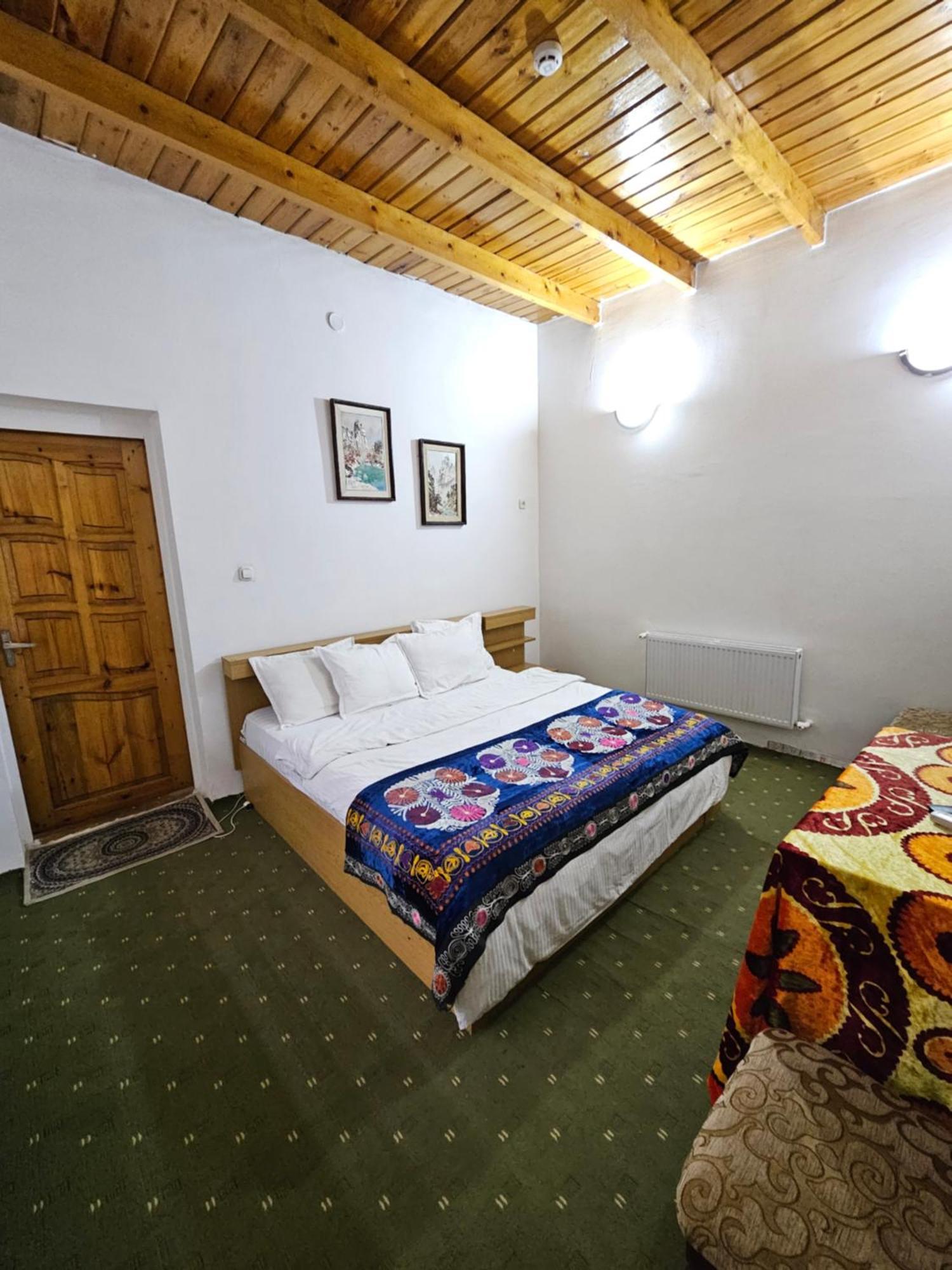 Sim-Sim Hostel & Backpackers Samarcanda Exterior foto