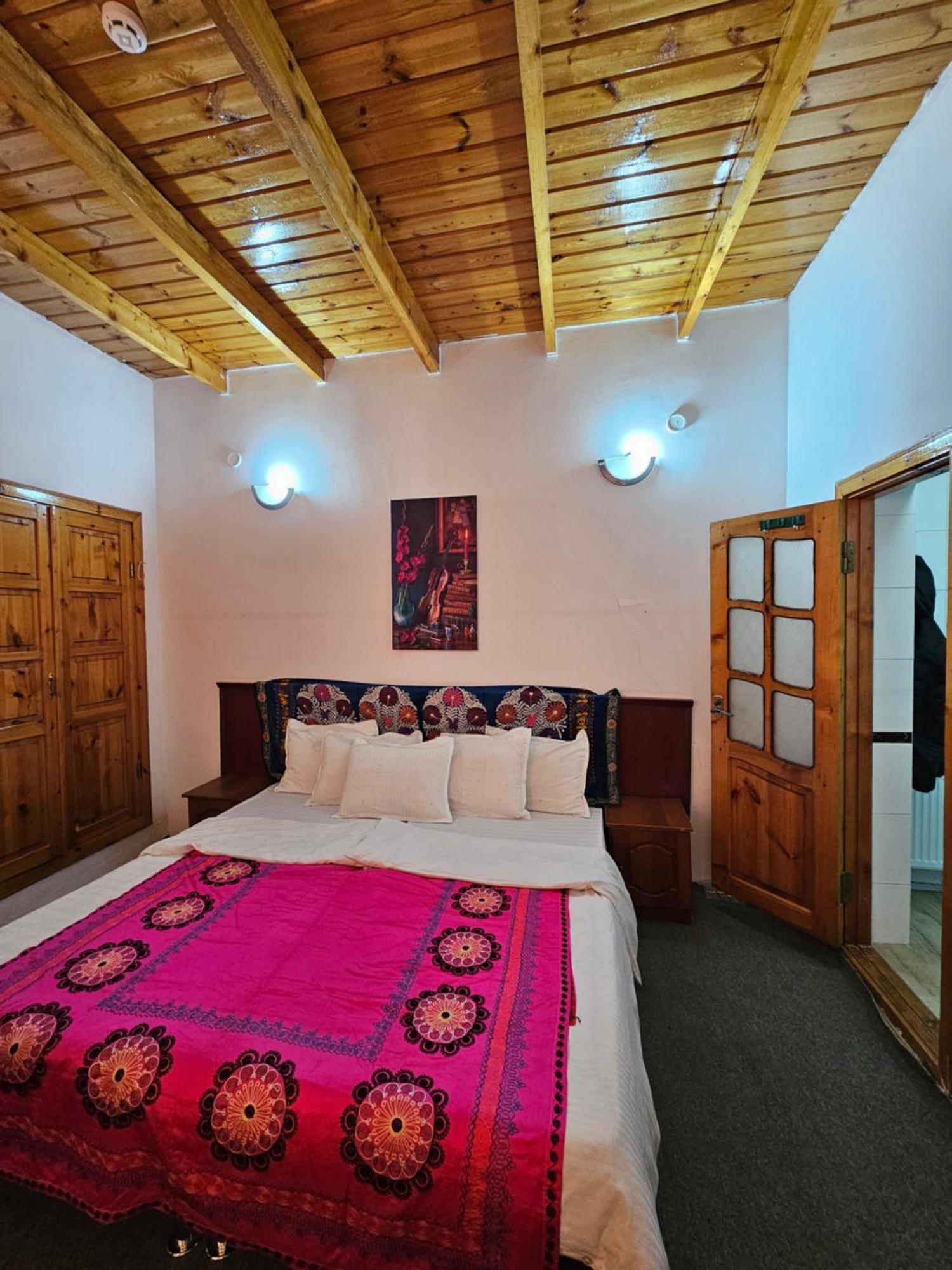 Sim-Sim Hostel & Backpackers Samarcanda Quarto foto
